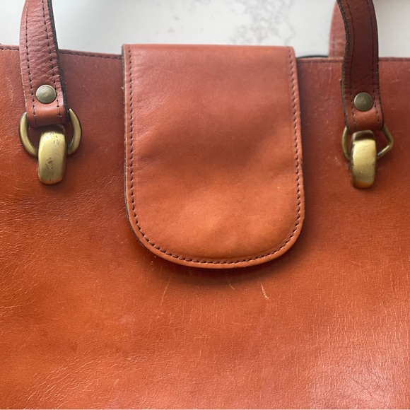 Vintage Brown Leather Bag 1980’s satchel style - Picture 4 of 11